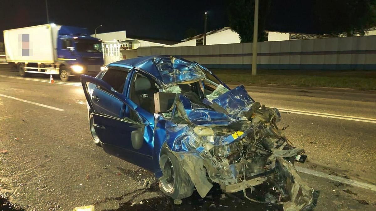 Вижити шансів не було: у Харкові сталась жорстка аварія з бензовозом – моторошні фото з місця - 24 Канал Вижити шансів не було: у Харкові сталась жорстка аварія з бензовозом – моторошні фото з місця - 24 Канал