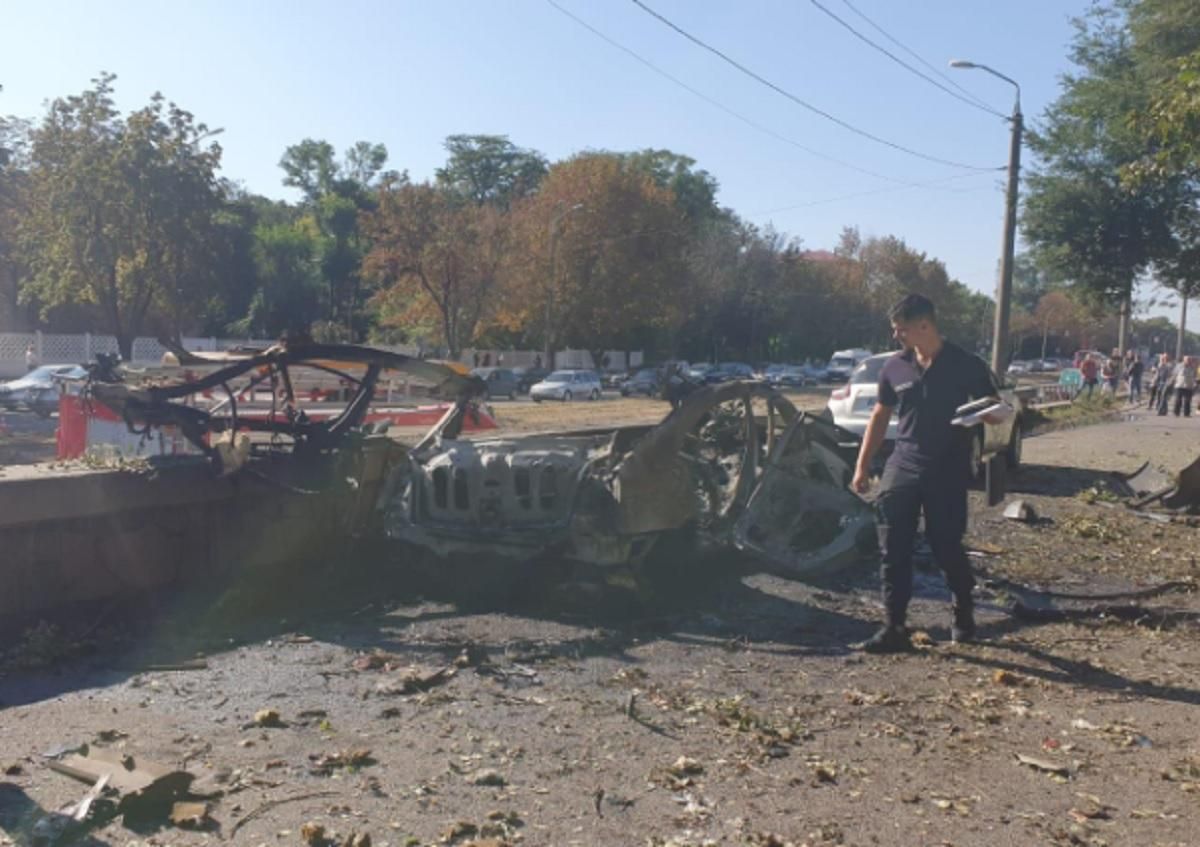 Вибухівка могла бути в салоні: ЗМІ розповіли нові деталі смертельного вибуху в Дніпрі - Новини Дніпра - 24 Канал