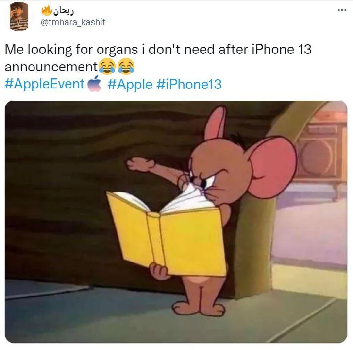 Що нового: найкращі жарти та меми про презентацію iPhone 13 Що нового: найкращі жарти та меми про презентацію iPhone 13