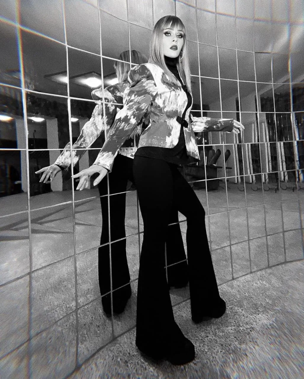 Ефектний образ Юлії Саніної / Фото з інстаграму співачки