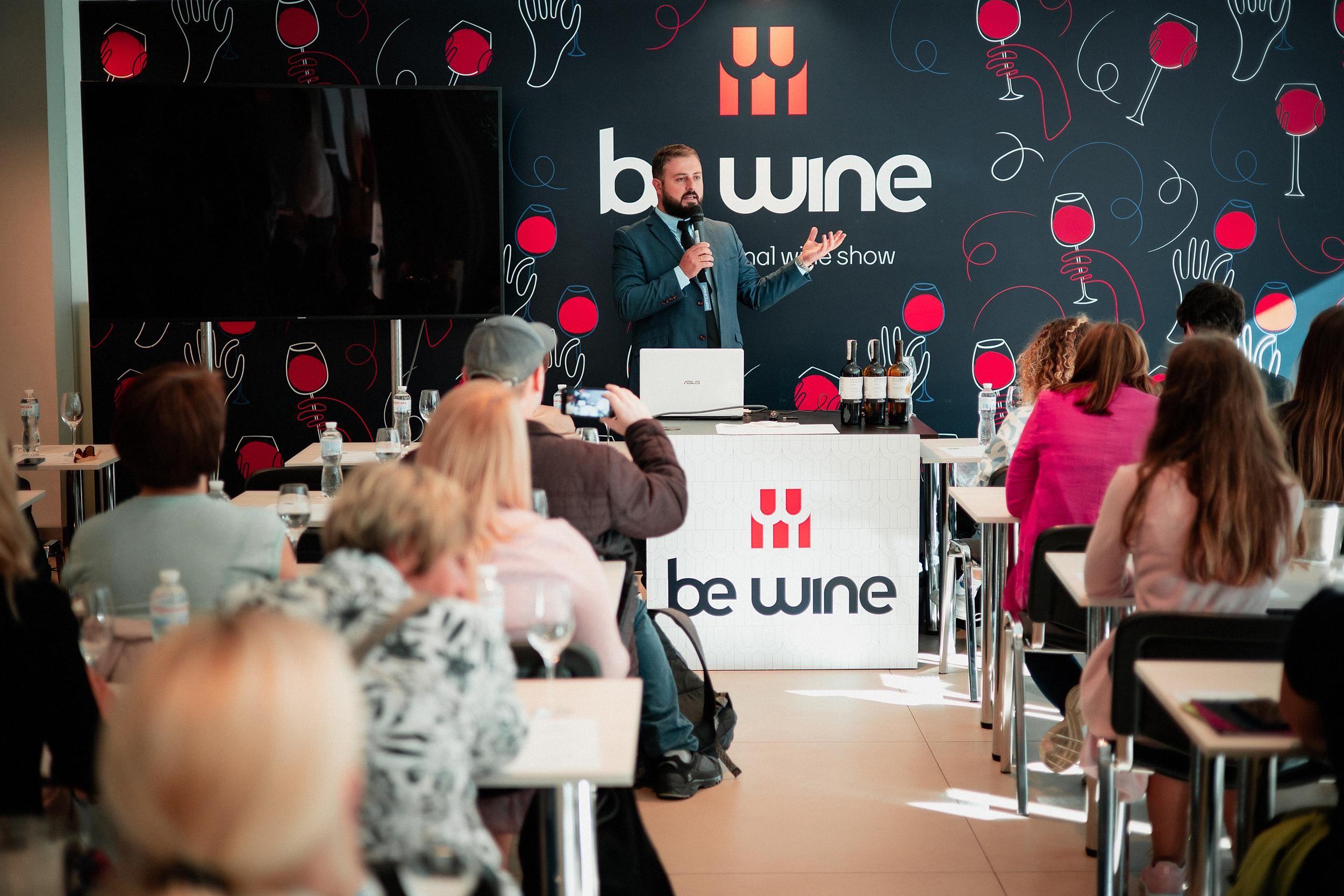 Понад 100 винних брендів разом: як у Києві проходив фестиваль вина BE WINE International Show