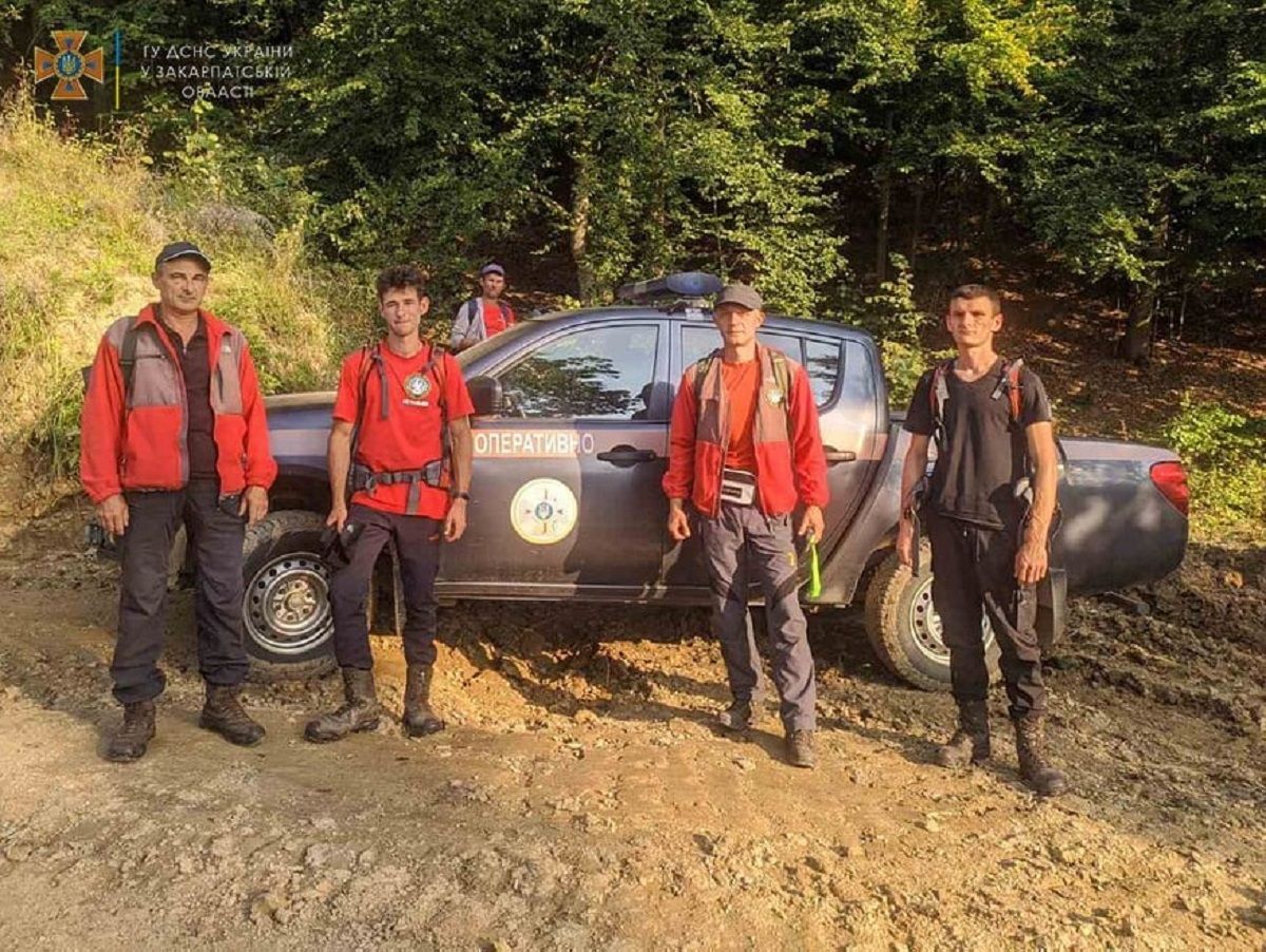 Пішов по гриби та не повернувся: на Закарпатті знайшли пенсіонера, який тиждень блукав лісом - Україна новини - 24 Канал Пішов по гриби та не повернувся: на Закарпатті знайшли пенсіонера, який тиждень блукав лісом - Україна новини - 24 Канал