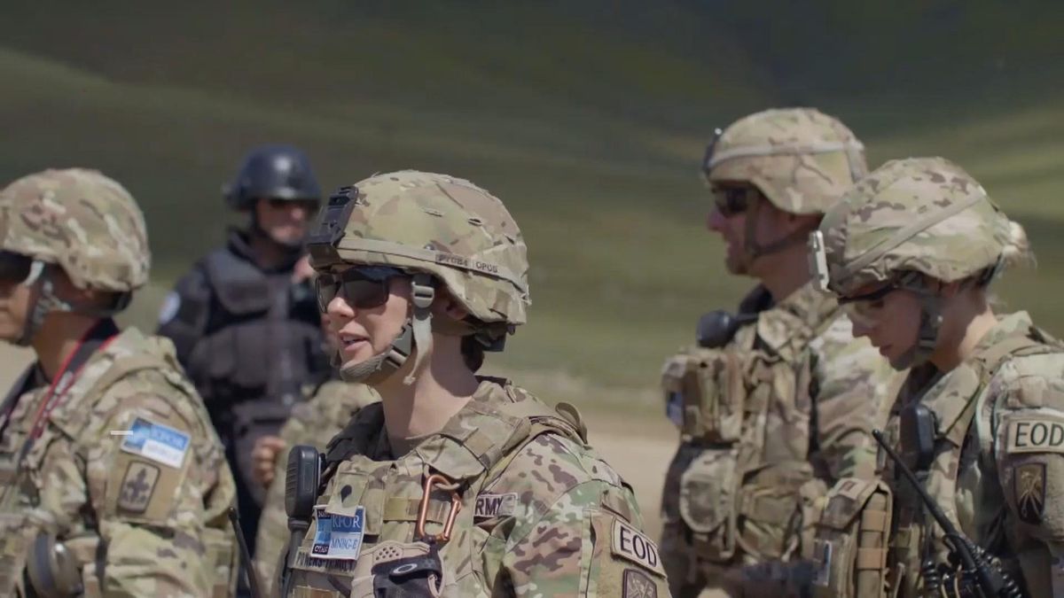 KFOR в Косово: как возглавляемые НАТО международные силы берегут мир на Балканах