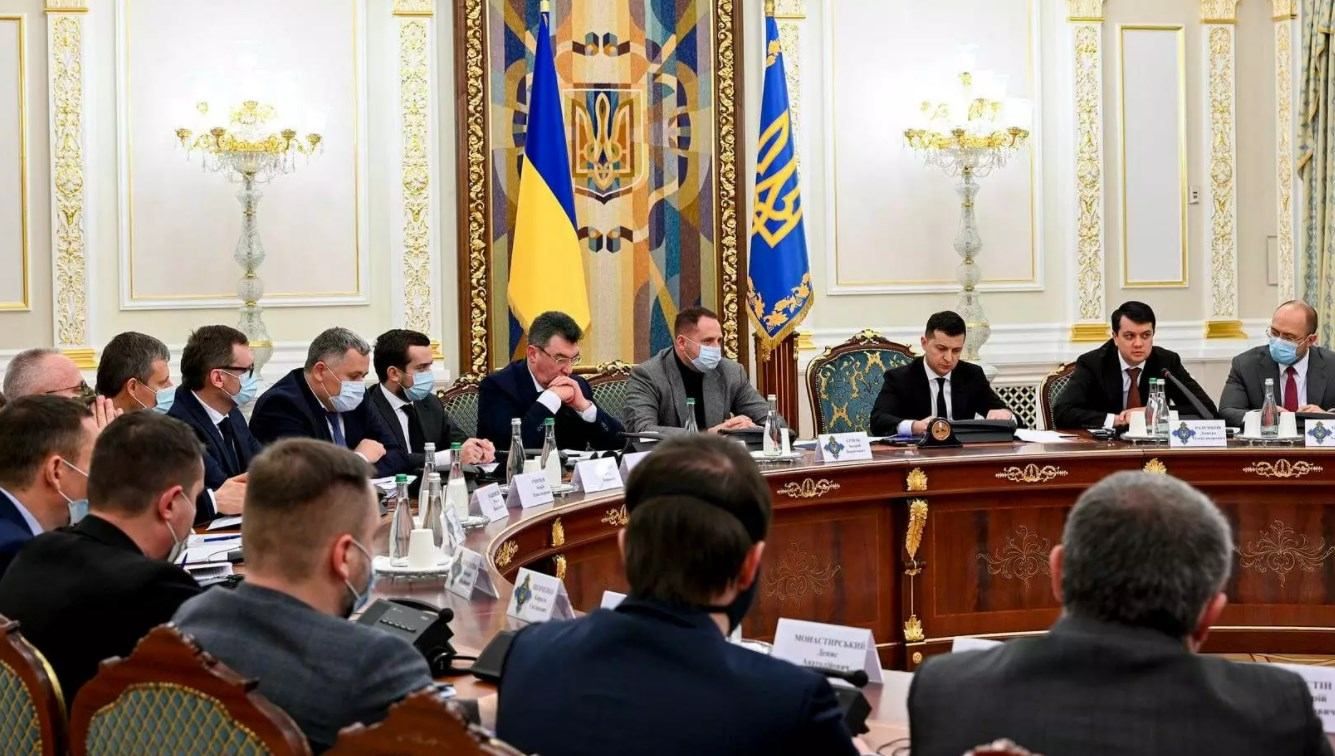 Донбас, паспортизація та санкції: які питання РНБО може розглянути на засіданні - Новини Росії і України - 24 Канал Донбас, паспортизація та санкції: які питання РНБО може розглянути на засіданні - Новини Росії і України - 24 Канал