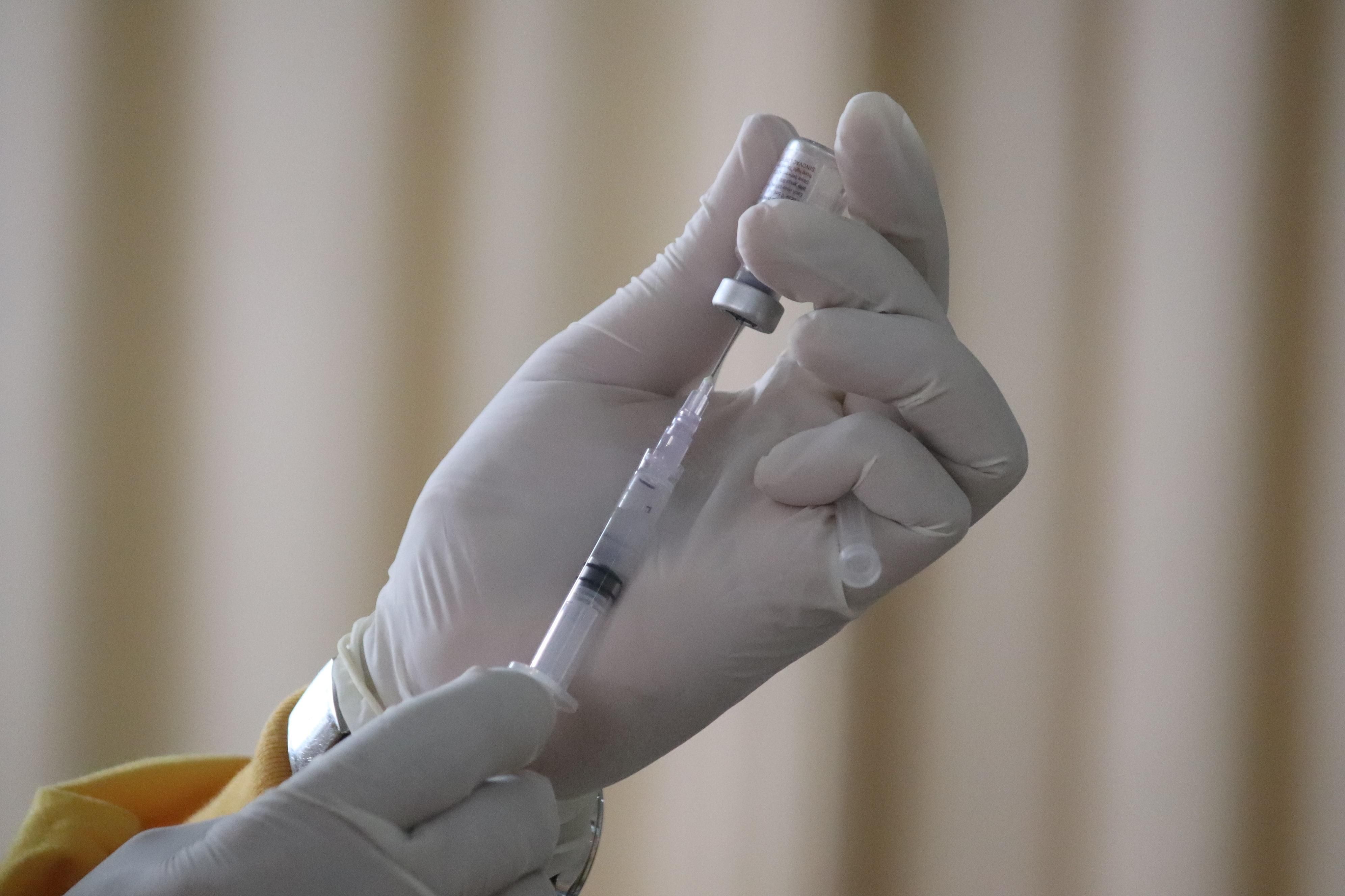 Поєднання вакцин – не проблема, – інфекціоністка про щеплення від COVID-19