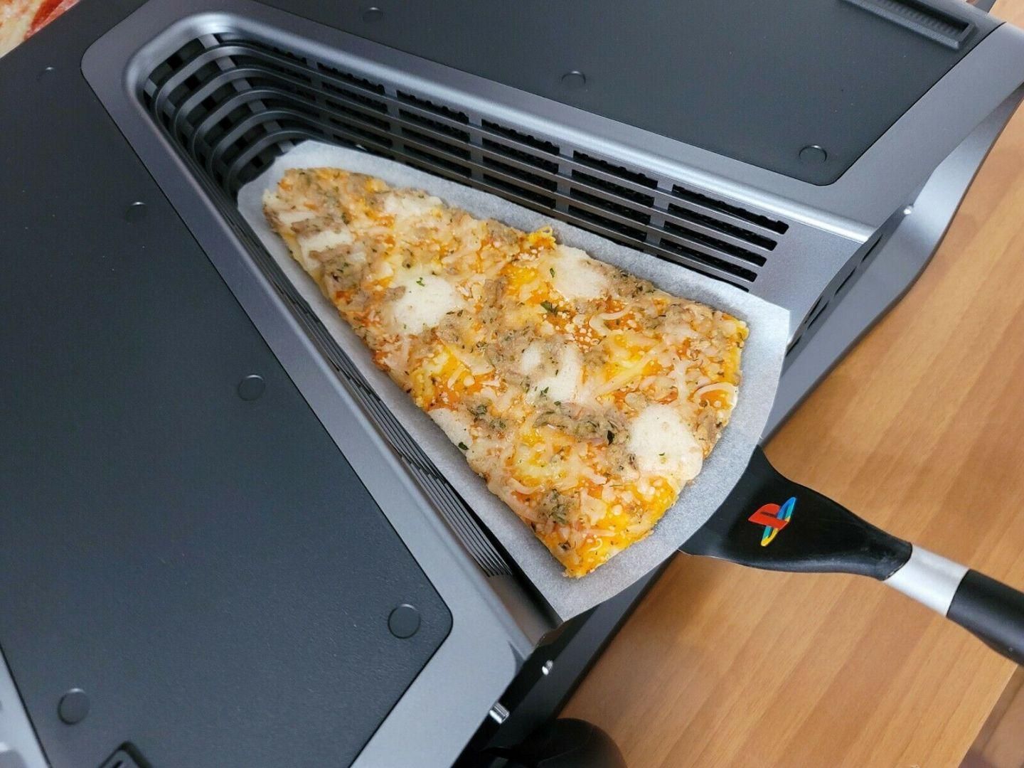 Прототип PlayStation 5 продали на eBay под видом устройства для приготовления пиццы