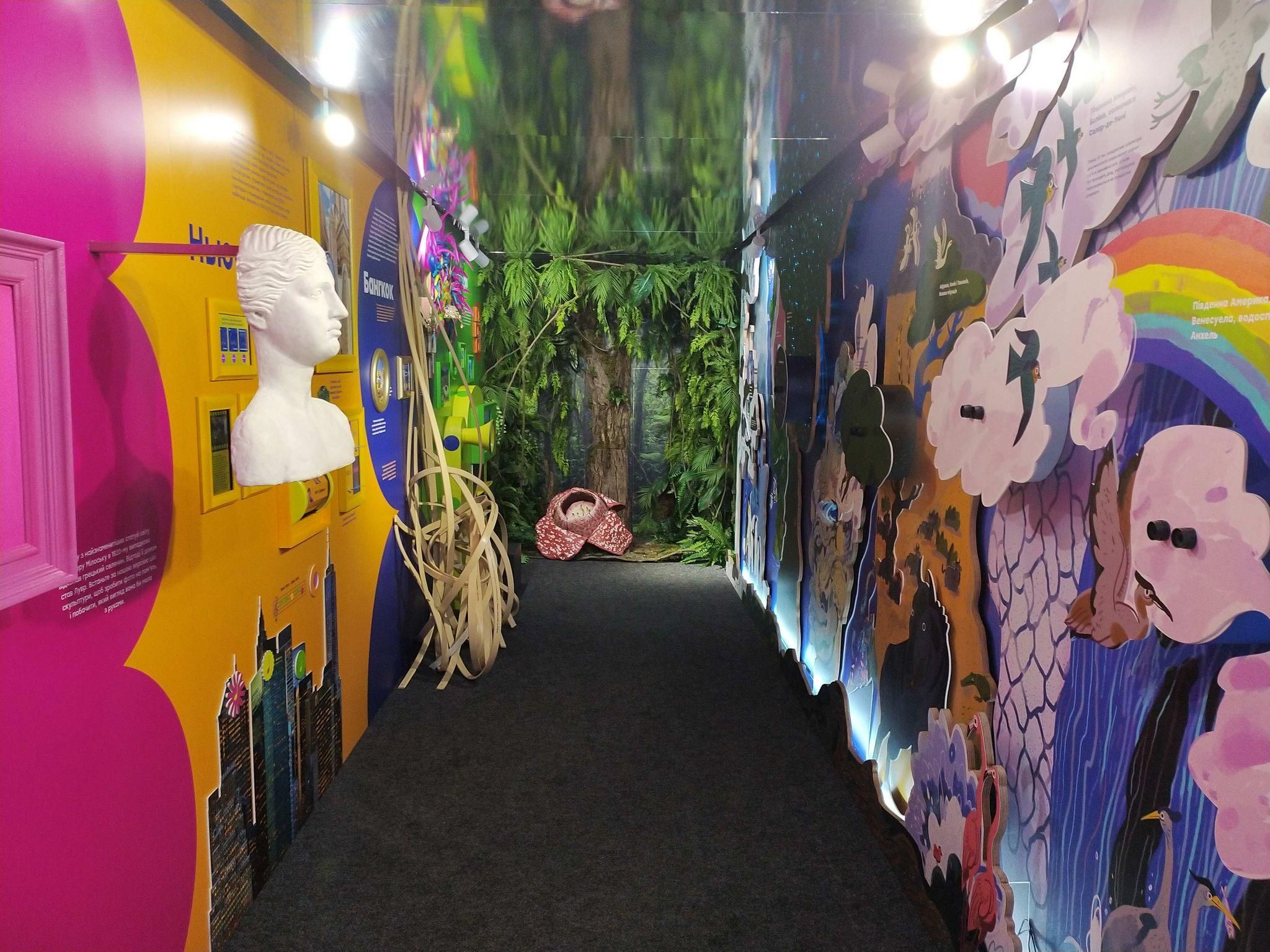 До Львова привезли інтерактивну виставку "Вражаріум": фото та відео фантастичних експозицій До Львова привезли інтерактивну виставку "Вражаріум": фото та відео фантастичних експозицій