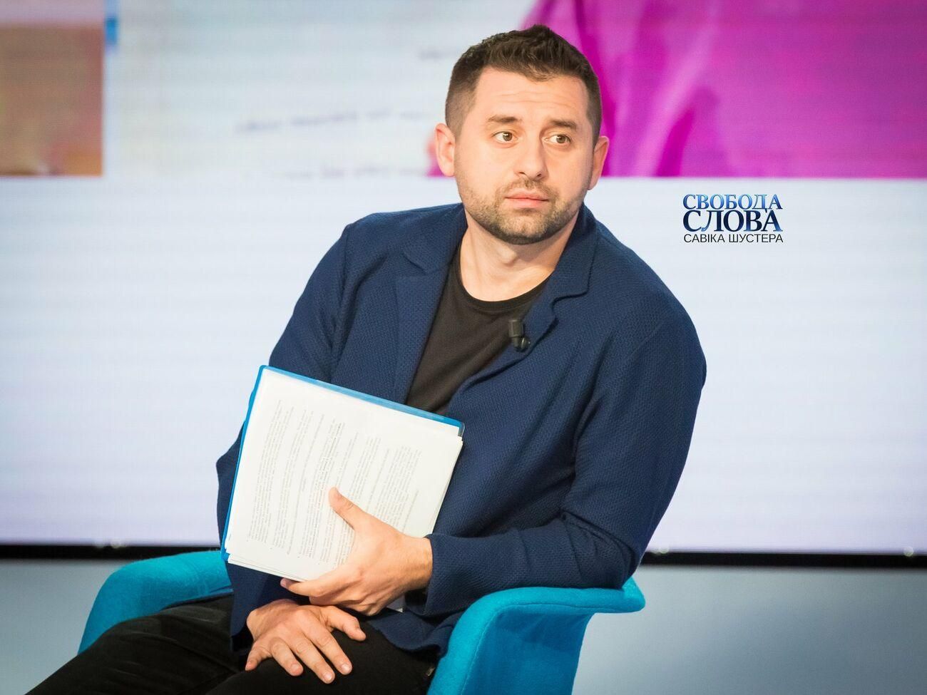 Шустер звинуватив "слуг народу" у брехні - Україна новини - 24 Канал Шустер звинуватив "слуг народу" у брехні - Україна новини - 24 Канал