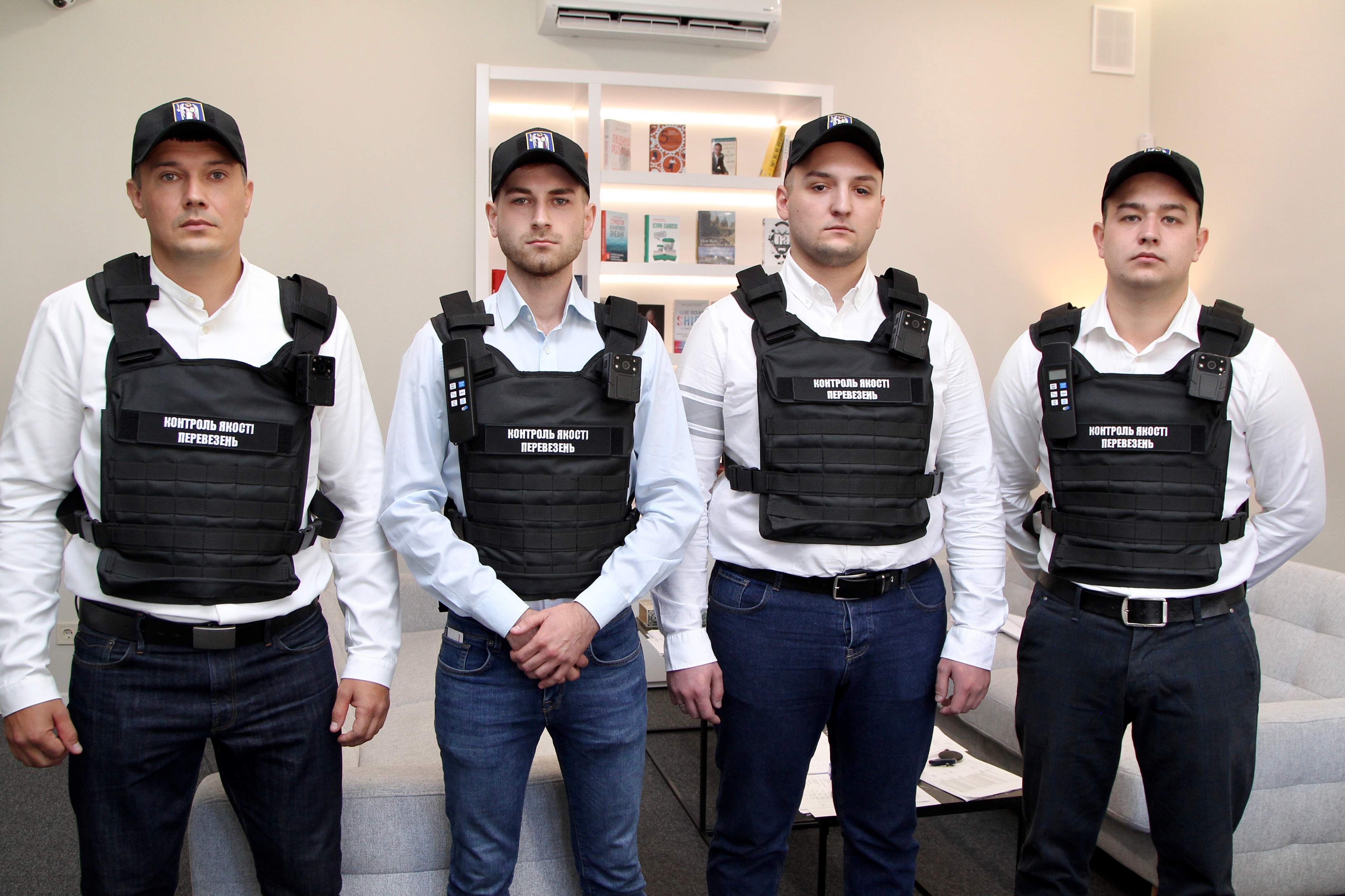 Ніяких штор і шансону: як у Києві перевірятимуть якість перевезень у маршрутках Ніяких штор і шансону: як у Києві перевірятимуть якість перевезень у маршрутках