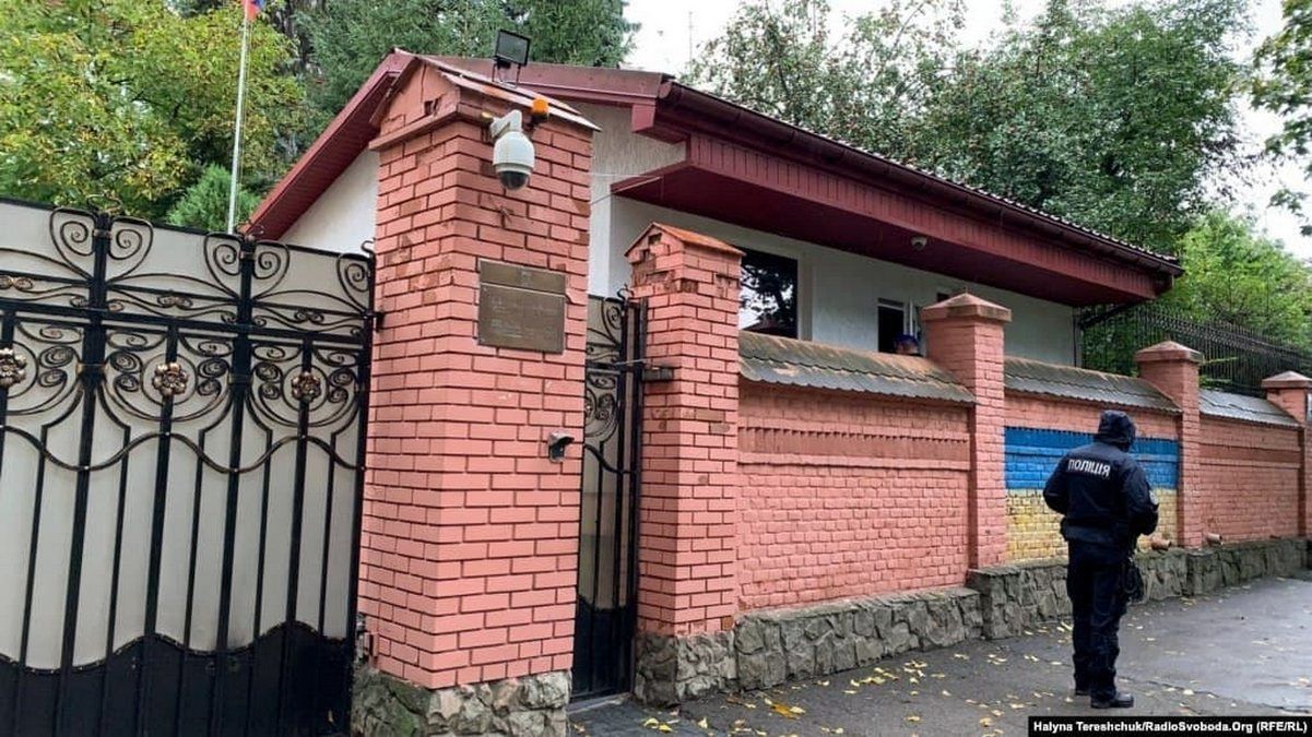 Станом на ранок – жодного виборця не проголосувало на виборах до Держдуми на дільниці у Львові - Новини Росії і України - 24 Канал Станом на ранок – жодного виборця не проголосувало на виборах до Держдуми на дільниці у Львові - Новини Росії і України - 24 Канал