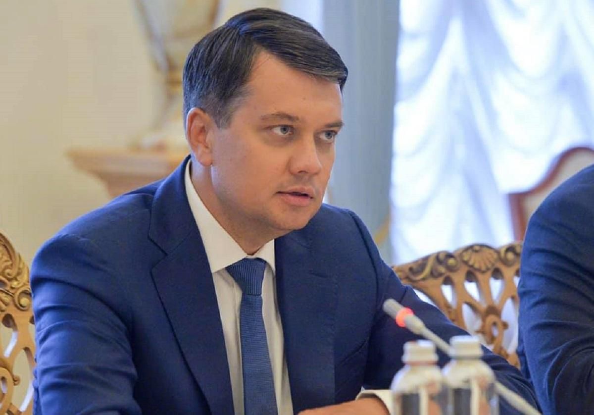 Пока на больничном – уволить нельзя, – Фесенко предположил, уйдет ли Разумков в отставку Пока на больничном – уволить нельзя, – Фесенко предположил, уйдет ли Разумков в отставку