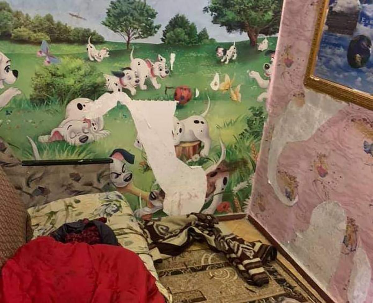 Родители выпивали и не искали детей весь день: подробности гибели малышей в закрытом сундуке Родители выпивали и не искали детей весь день: подробности гибели малышей в закрытом сундуке