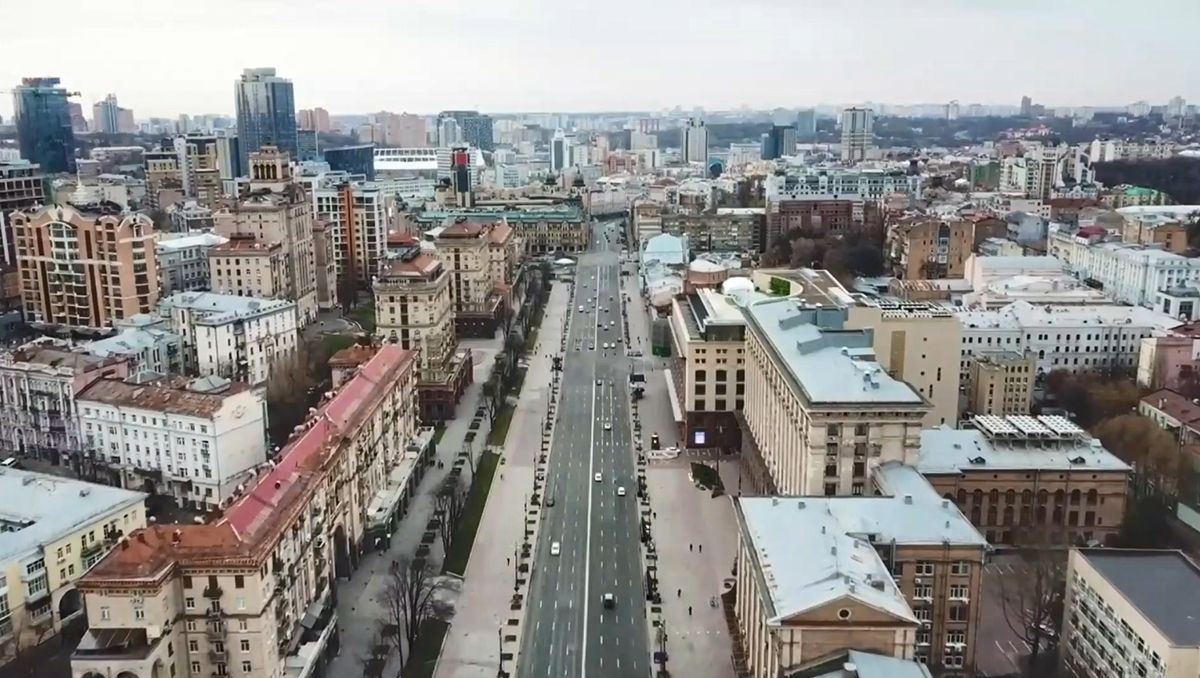 Больше всего экологию городов Украины загрязняют старые автомобили, привезенные со всего мира Больше всего экологию городов Украины загрязняют старые автомобили, привезенные со всего мира