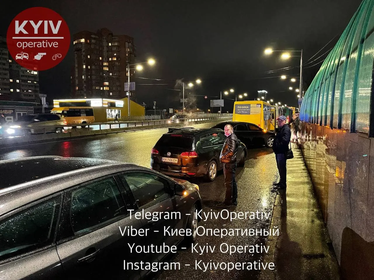 ДТП Київ Перестрибнув відбійник 21 вересня 2021 ДТП Київ Перестрибнув відбійник 21 вересня 2021