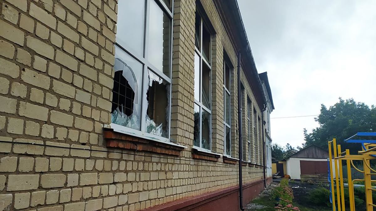 Масштабна пожежа в чугуївській школі: коли учні повернуться за парти - Україна новини - 24 Канал Масштабна пожежа в чугуївській школі: коли учні повернуться за парти - Україна новини - 24 Канал