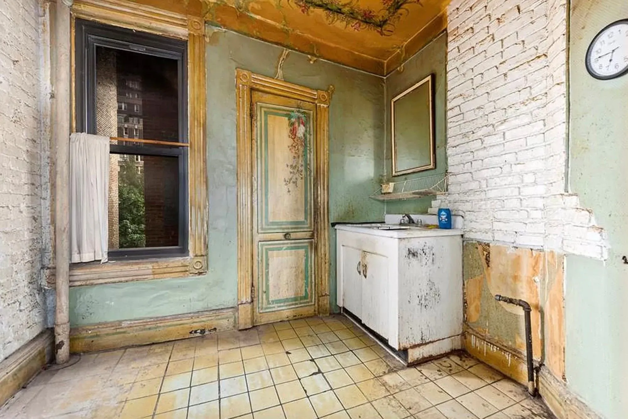 Закинута квартира у Нью-Йорку очолила рейтинг найпопулярнішої нерухомості