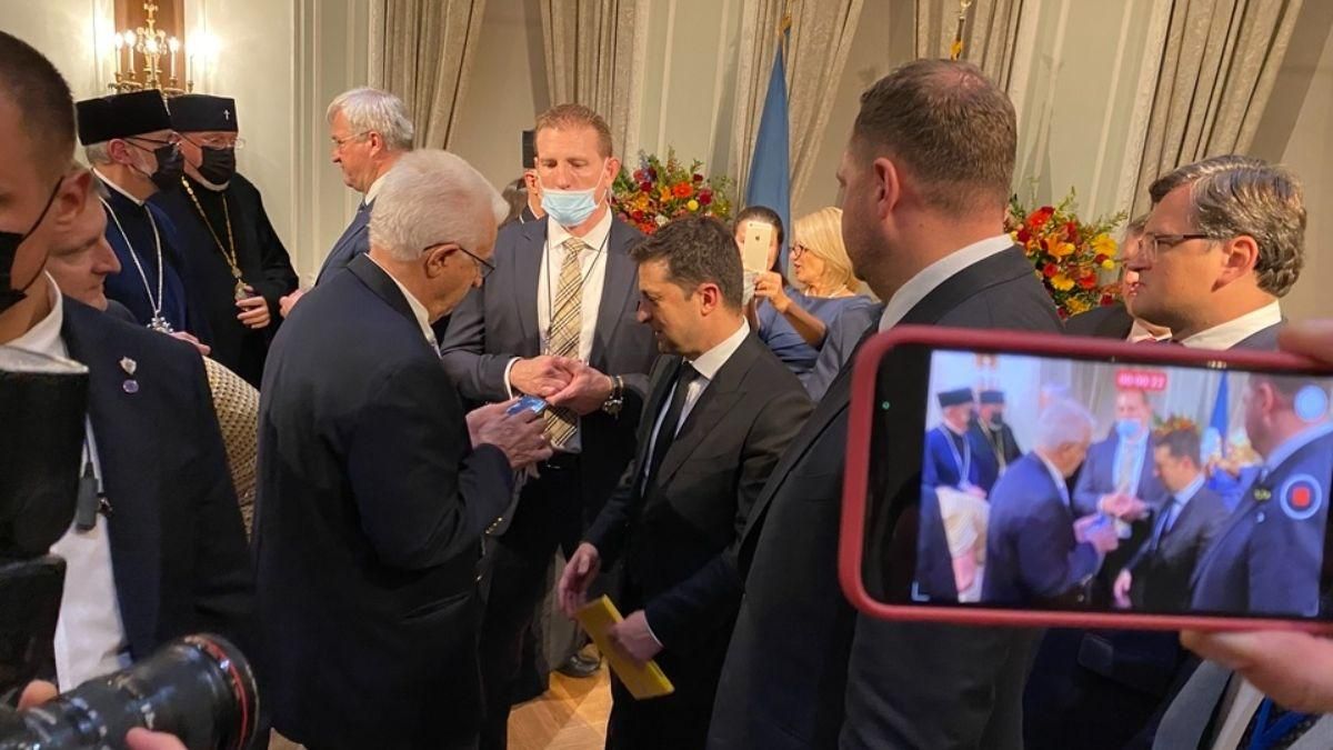 Реалізуємо, – Зеленський пообіцяв українській діаспорі в США подвійне громадянство - Україна новини - 24 Канал Реалізуємо, – Зеленський пообіцяв українській діаспорі в США подвійне громадянство - Україна новини - 24 Канал