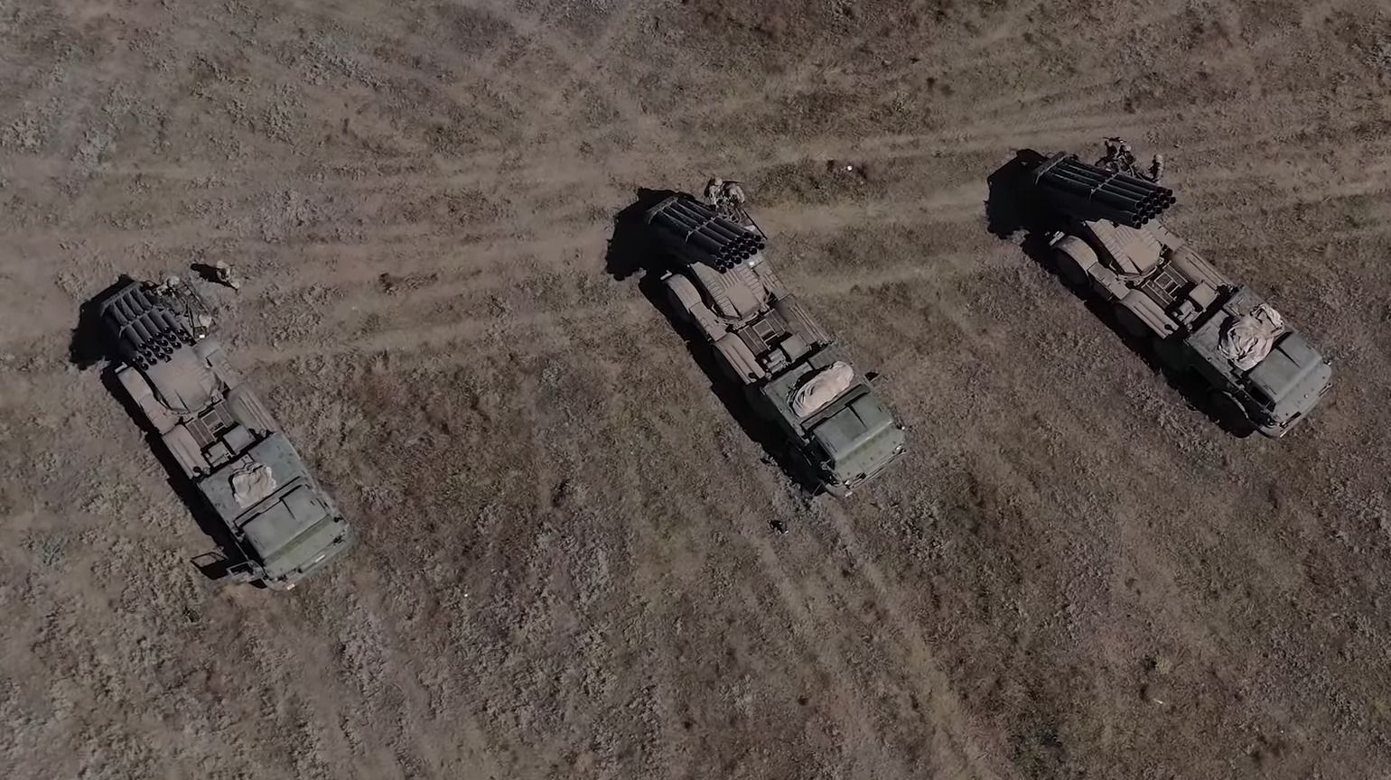 Реактивная артиллерия тренировалась отражать нападение с крымского направления Реактивная артиллерия тренировалась отражать нападение с крымского направления