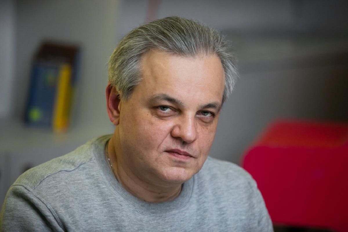 История для троллинга, – депутат Рахманин о встрече Арахамии и Коломойского на стадионе История для троллинга, – депутат Рахманин о встрече Арахамии и Коломойского на стадионе