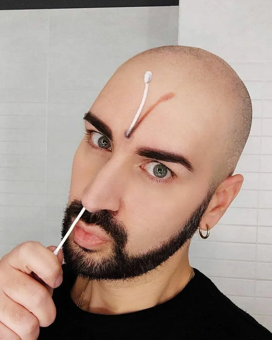 Трохи промахнувся Трохи промахнувся