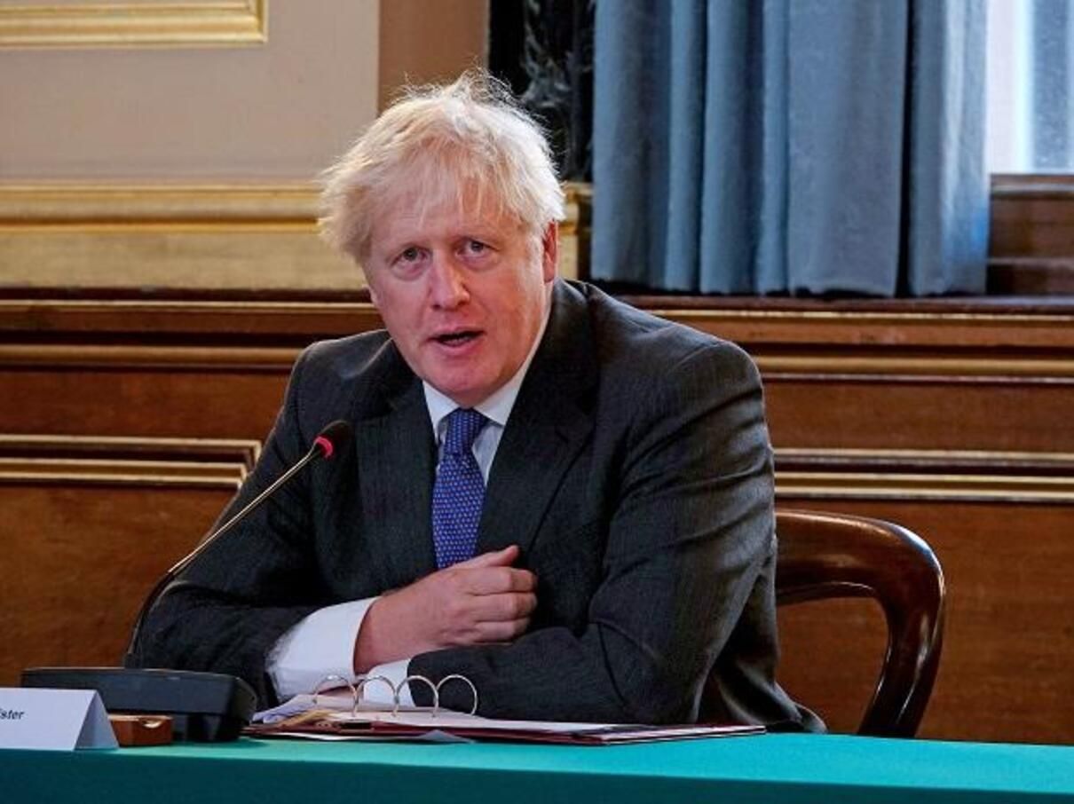 Скандал мирового масштаба из-за субмарины: Джонсон посоветовал Франции "взять себя в руки" Скандал мирового масштаба из-за субмарины: Джонсон посоветовал Франции "взять себя в руки"