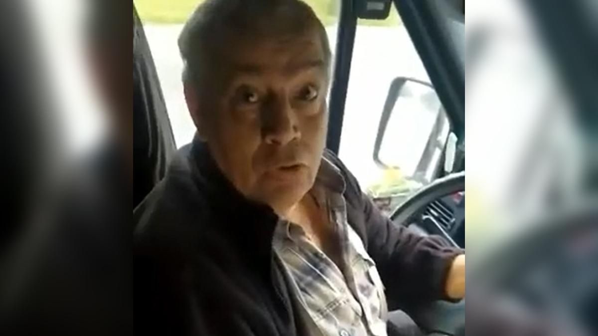 У Дніпрі вигнали з маршрутки людину з інвалідністю: водія покарали – відео конфлікту - Україна новини - 24 Канал У Дніпрі вигнали з маршрутки людину з інвалідністю: водія покарали – відео конфлікту - Україна новини - 24 Канал