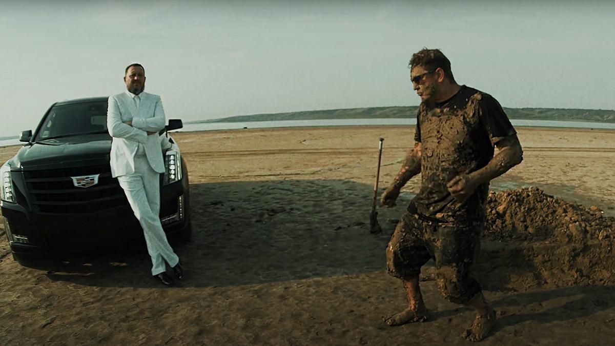 Советник Труханова снялся в клипе одиозного одессита Домбровского Советник Труханова снялся в клипе одиозного одессита Домбровского