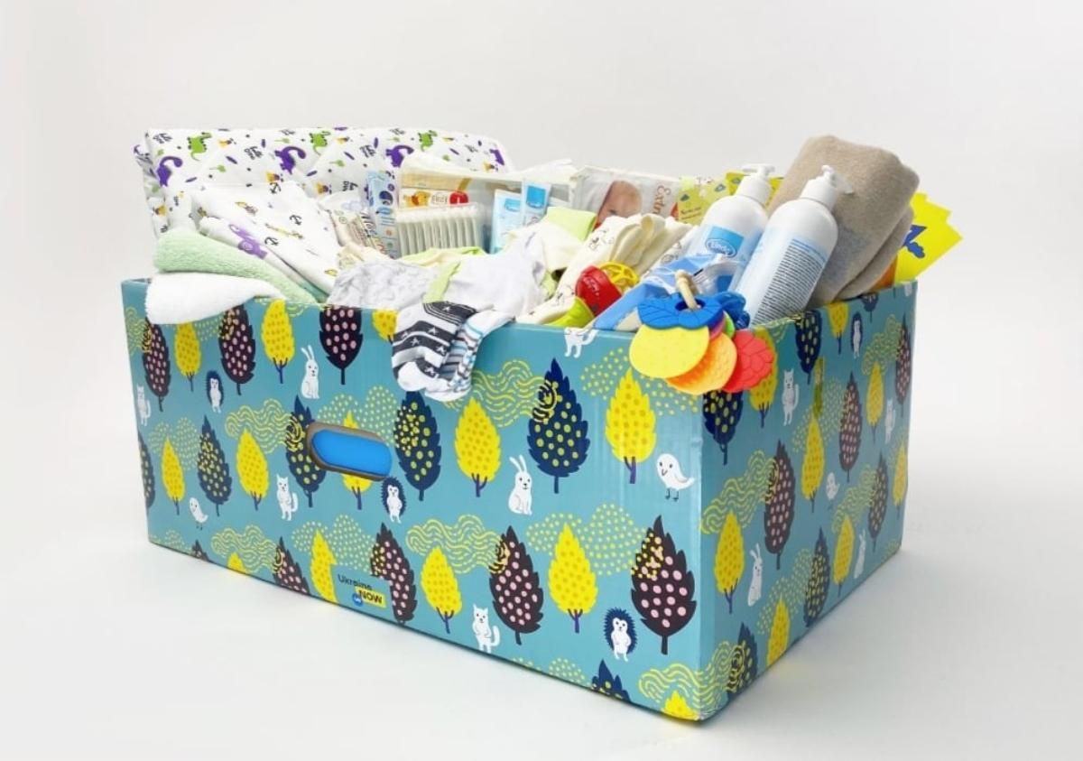 Пакет малыша снова будут выдавать новорожденным: что входит в бэби-бокс Пакет малыша снова будут выдавать новорожденным: что входит в бэби-бокс