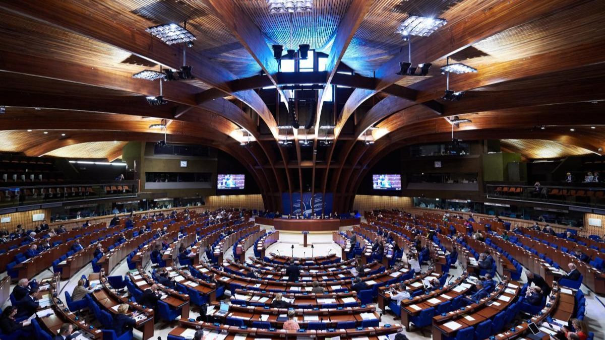 Россияне обиделись на ПАСЕ из-за ограничений их делегации: говорят о "дискриминации" Россияне обиделись на ПАСЕ из-за ограничений их делегации: говорят о "дискриминации"