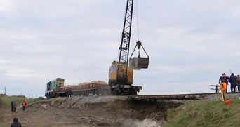 Через провалля під колією на Буковині рух поїздів там можуть більше не відновити