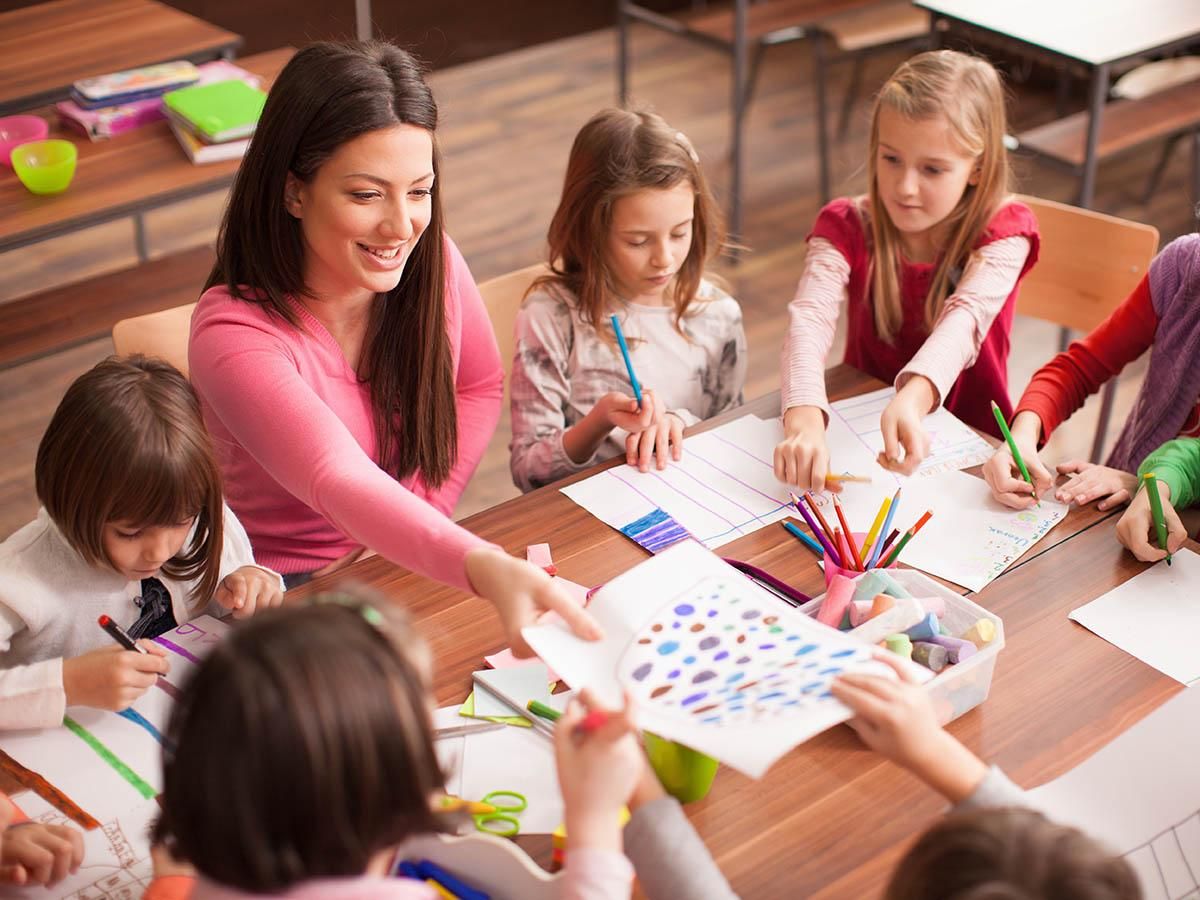 День воспитателя 2021 в Украине: история и традиции праздника День воспитателя 2021 в Украине: история и традиции праздника