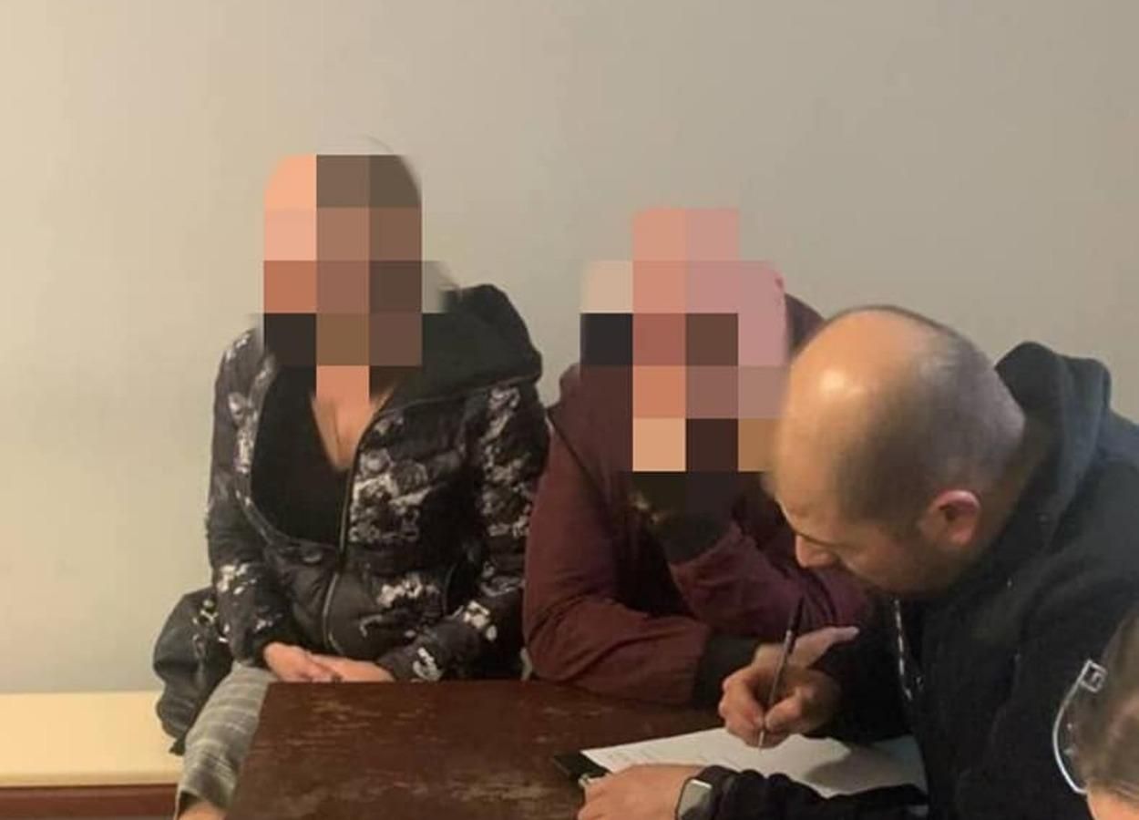 Силоміць заштовхав в авто і рушив: курйозні подробиці "викрадення" жінки у Львові - Новини Львова - Львів Силоміць заштовхав в авто і рушив: курйозні подробиці "викрадення" жінки у Львові - Новини Львова - Львів