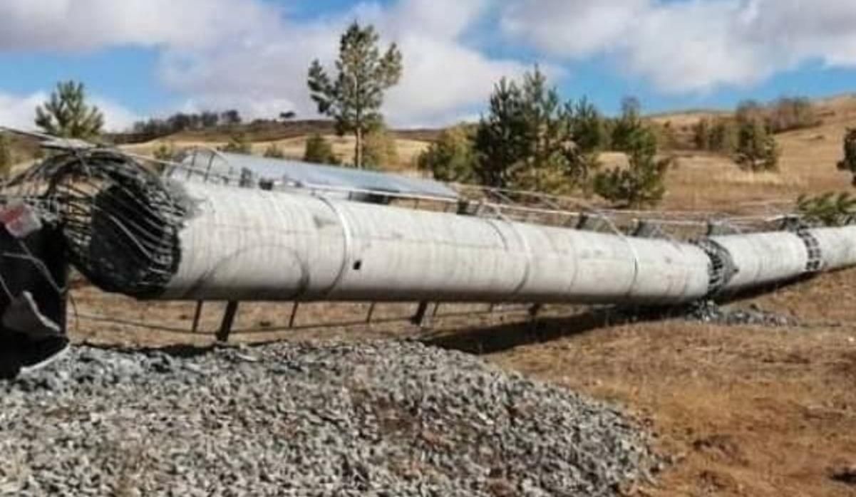 Злякалися опромінення 5G: у Росії знесли вежу стільникового зв'язку – вражаючі фото - Новини Росія - 24 Канал Злякалися опромінення 5G: у Росії знесли вежу стільникового зв'язку – вражаючі фото - Новини Росія - 24 Канал