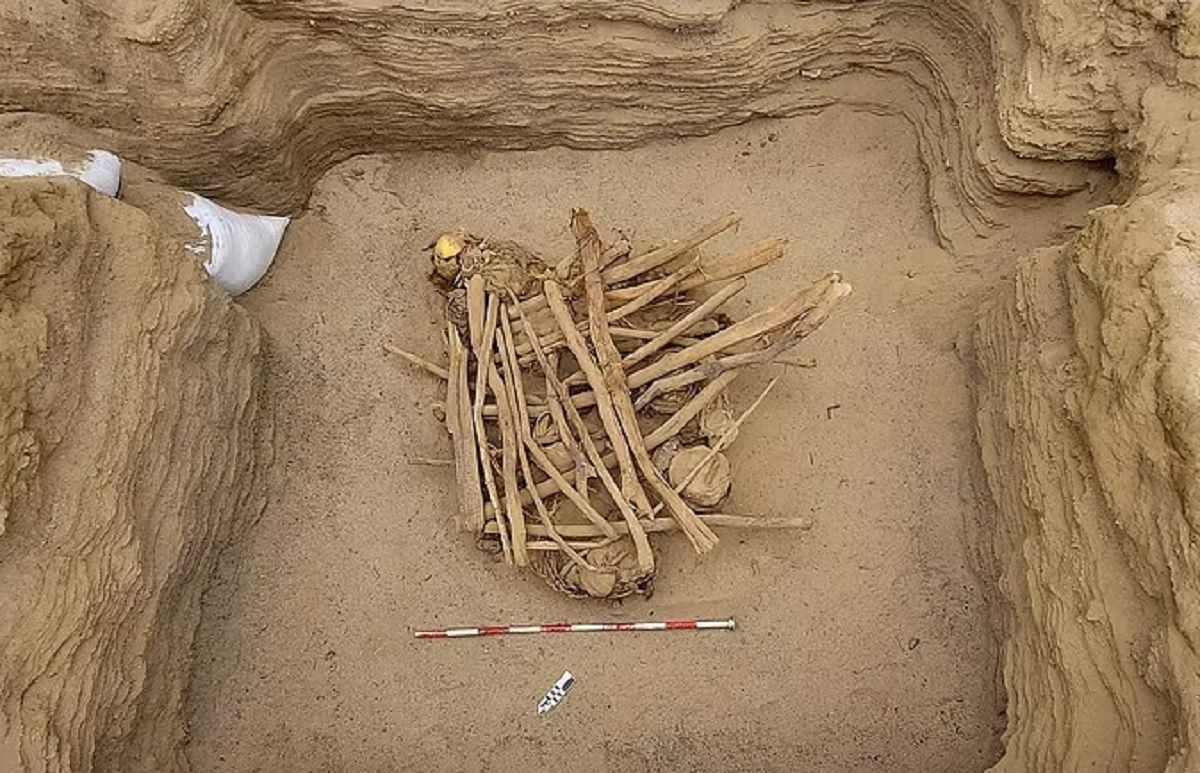 У Перу робітники газової компанії виявили стародавнє поховання: фото знахідки - Україна новини - 24 Канал