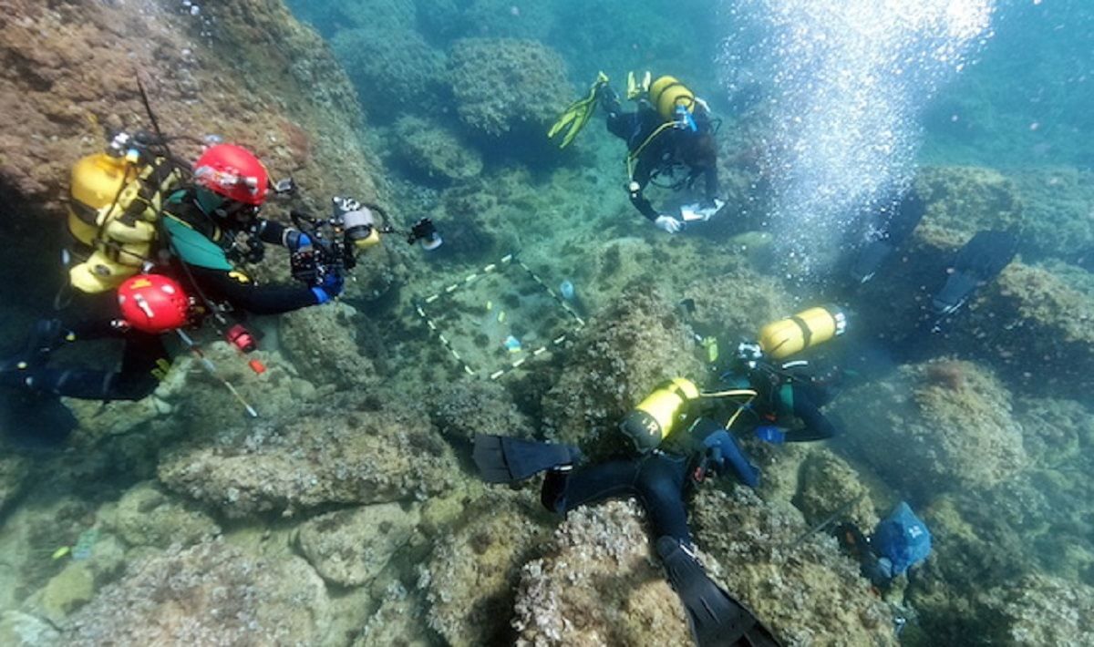 В Іспанії на дні моря виявили один із найбільших скарбів римських золотих монет: фото скарбів - 24 Канал