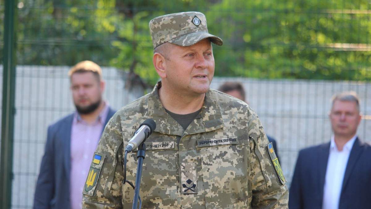 Користуємося даними розвідки, – Залужний про кількість кадрових російських військових на Донбасі - 24 Канал