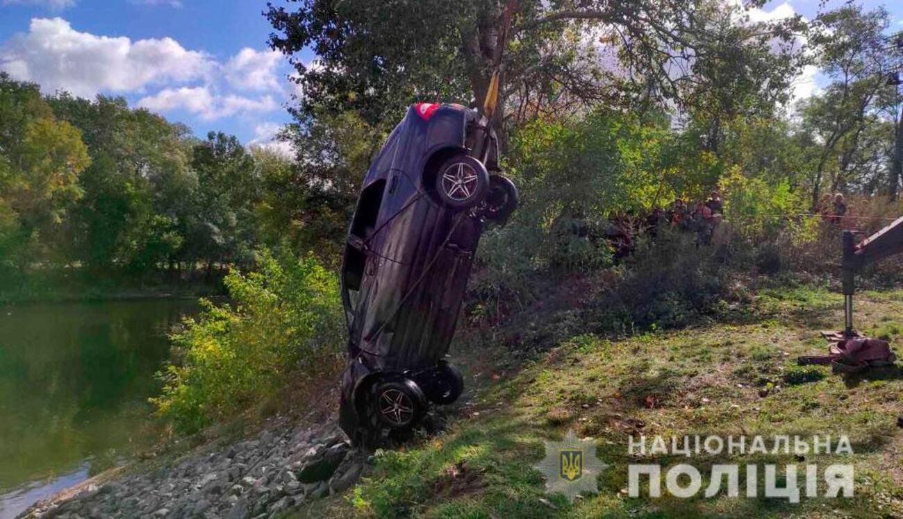 Чоловік дивом врятувався: у поліції розповіли про трагічне ДТП із загиблими на Полтавщині - Новини Полтави сьогодні - 24 Канал