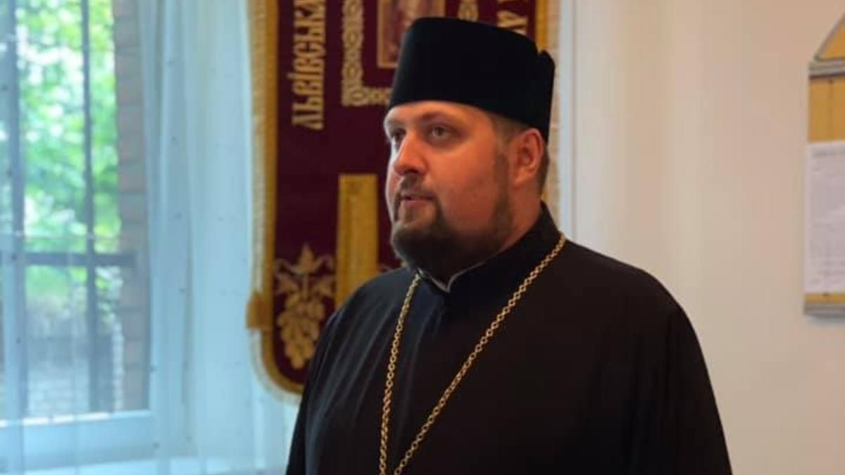 Львовский священник в один день потерял жену и отца