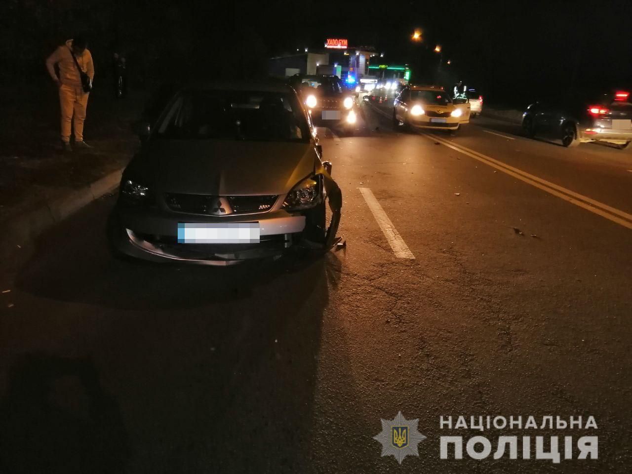 В Харькове произошла массовая авария: погиб мотоциклист – фото и видео с места трагедии