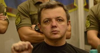 Семенченко, который голодает более 60 суток, потерял сознание в изоляторе СБУ