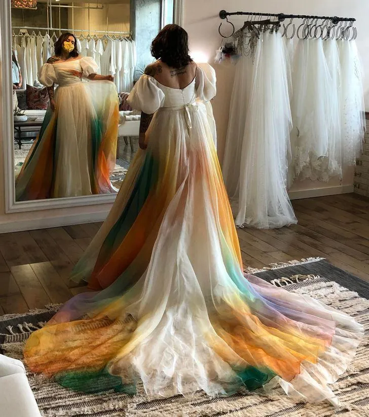 "Мені захотілось сказати "Так", коли я побачила цю сукню!" "Мені захотілось сказати "Так", коли я побачила цю сукню!"