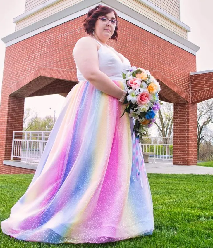 Веселкова сукня, пошита на замовлення Веселкова сукня, пошита на замовлення