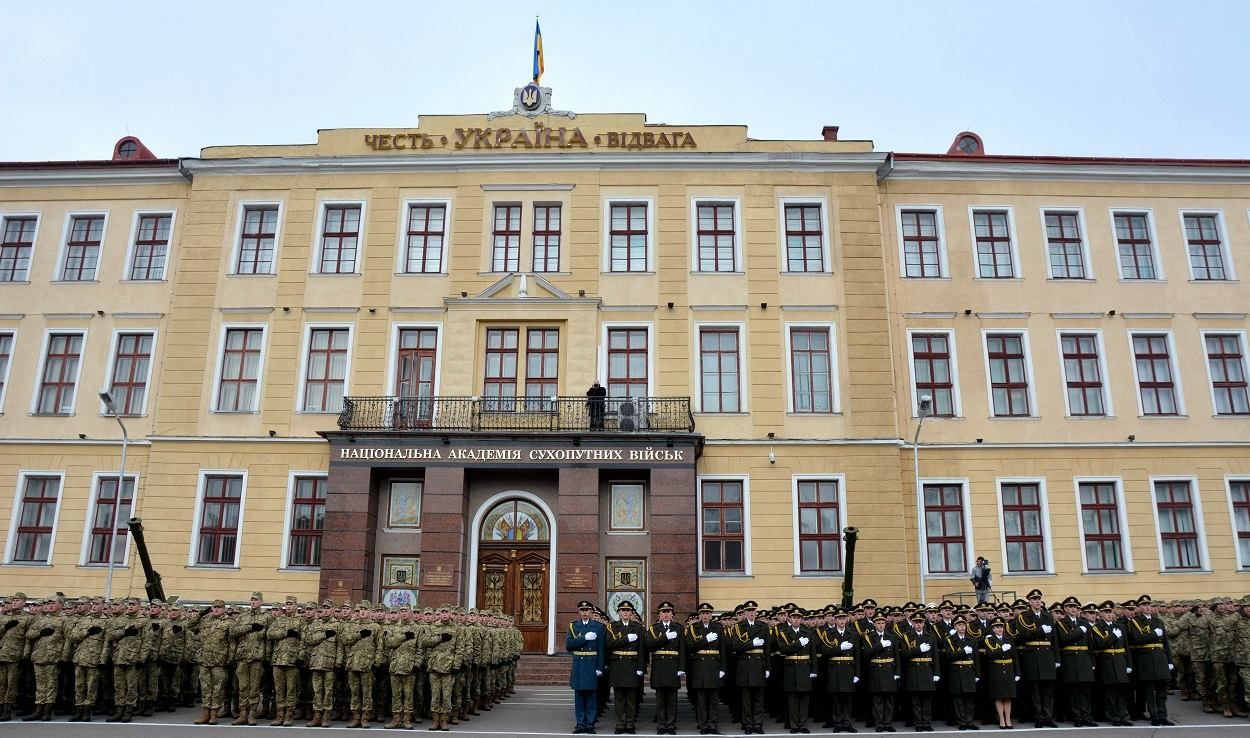 Міноборони планує перевірити львівську "сухопутку" на зв'язок з націоналістами - Україна новини - 24 Канал Міноборони планує перевірити львівську "сухопутку" на зв'язок з націоналістами - Україна новини - 24 Канал