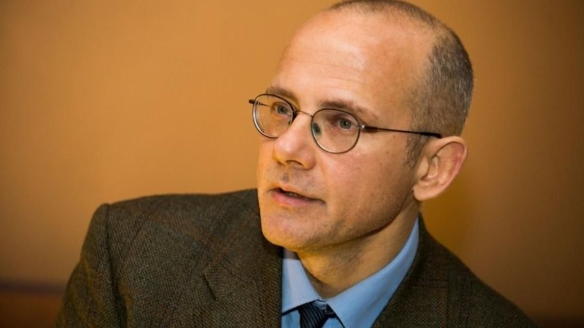 Більшість країн вважають, що Україна ще не готова, – німецький політолог про вступ до ЄС - 24 Канал Більшість країн вважають, що Україна ще не готова, – німецький політолог про вступ до ЄС - 24 Канал