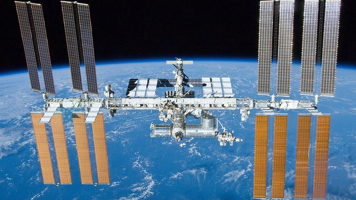 Научные эксперименты украинских школьников будут тестировать в космосе, – МОН