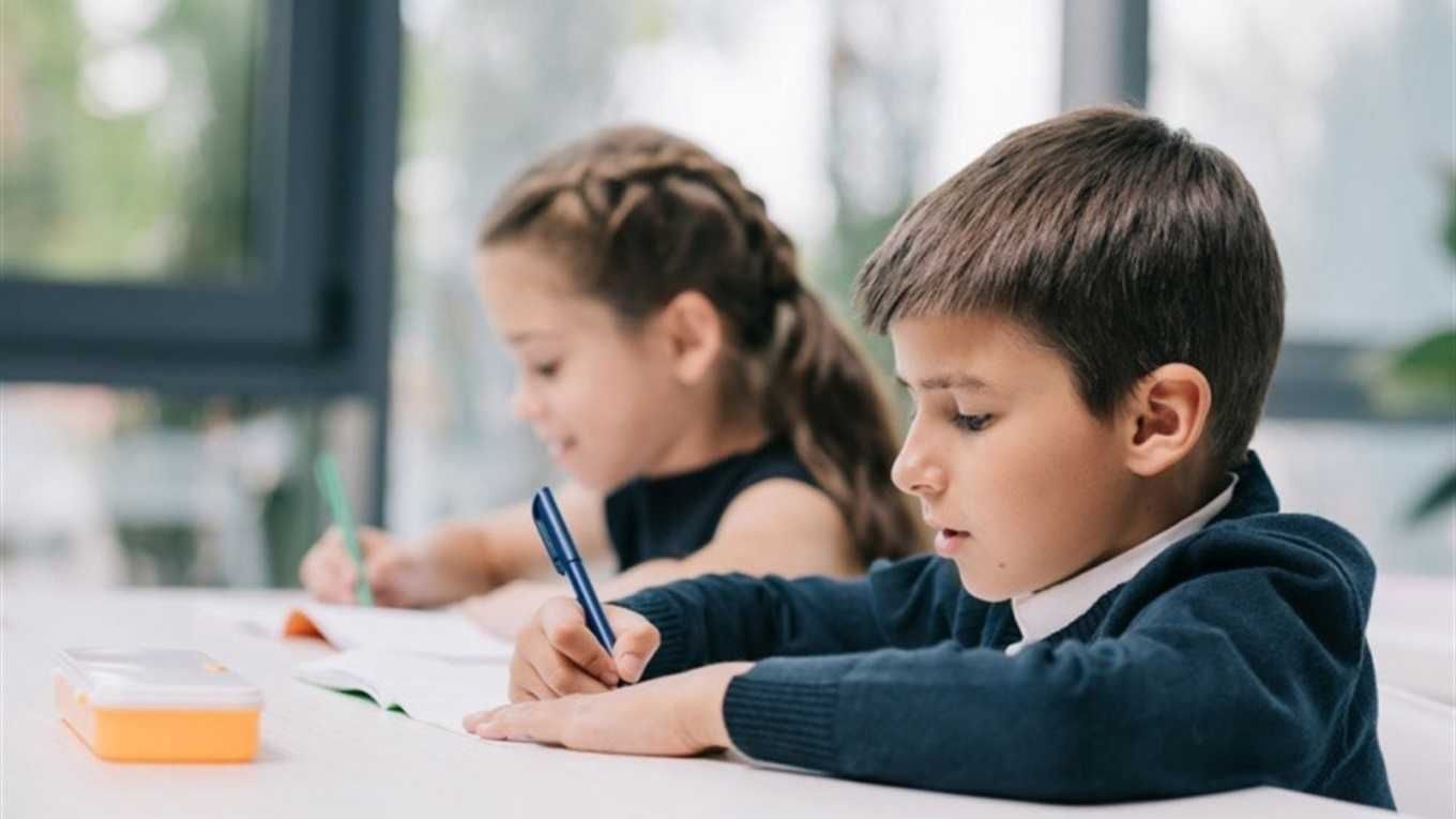 Канікули можуть змістити: у МОН не виключають, що учні знову будуть навчатися влітку - Україна новини - Освіта Канікули можуть змістити: у МОН не виключають, що учні знову будуть навчатися влітку - Україна новини - Освіта