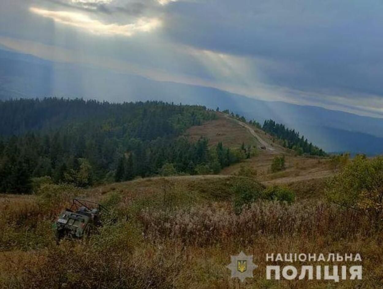 Жуткое ДТП в горах на Львовщине: пьяного водителя задержали Жуткое ДТП в горах на Львовщине: пьяного водителя задержали