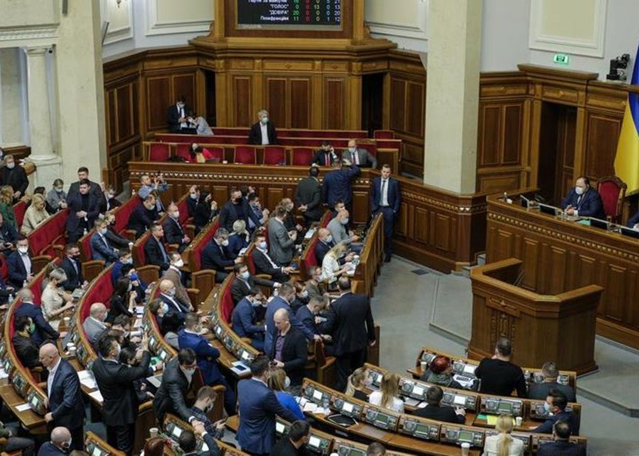 У Раді назвали кількість вакцинованих співробітників, але не розповіли про щеплення нардепів - 24 Канал У Раді назвали кількість вакцинованих співробітників, але не розповіли про щеплення нардепів - 24 Канал