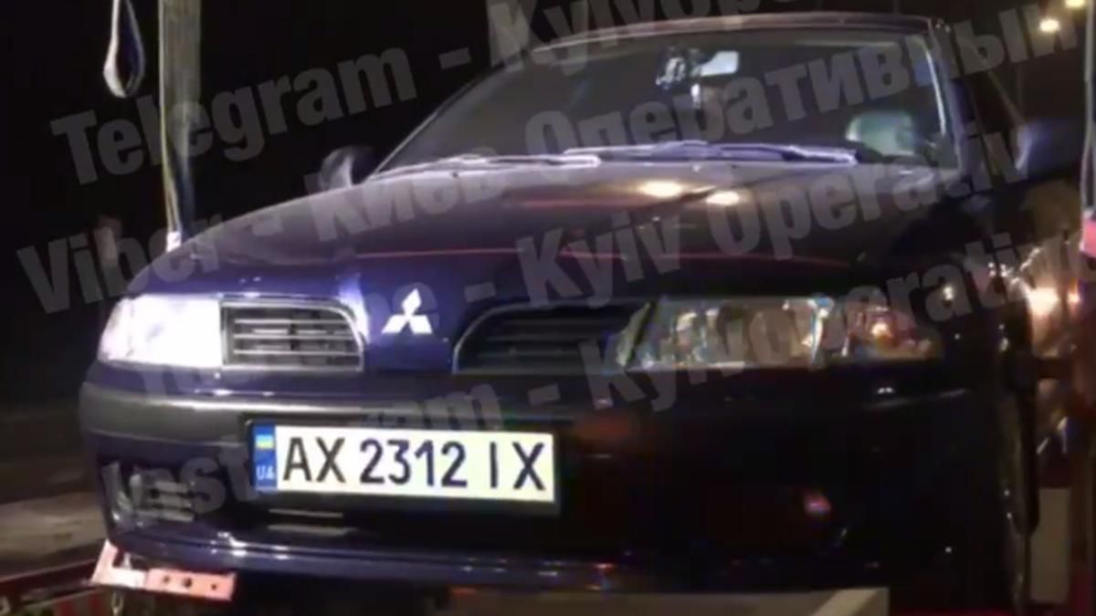 Крайне пьяный молодой водитель без документов гонял по Киеву Крайне пьяный молодой водитель без документов гонял по Киеву