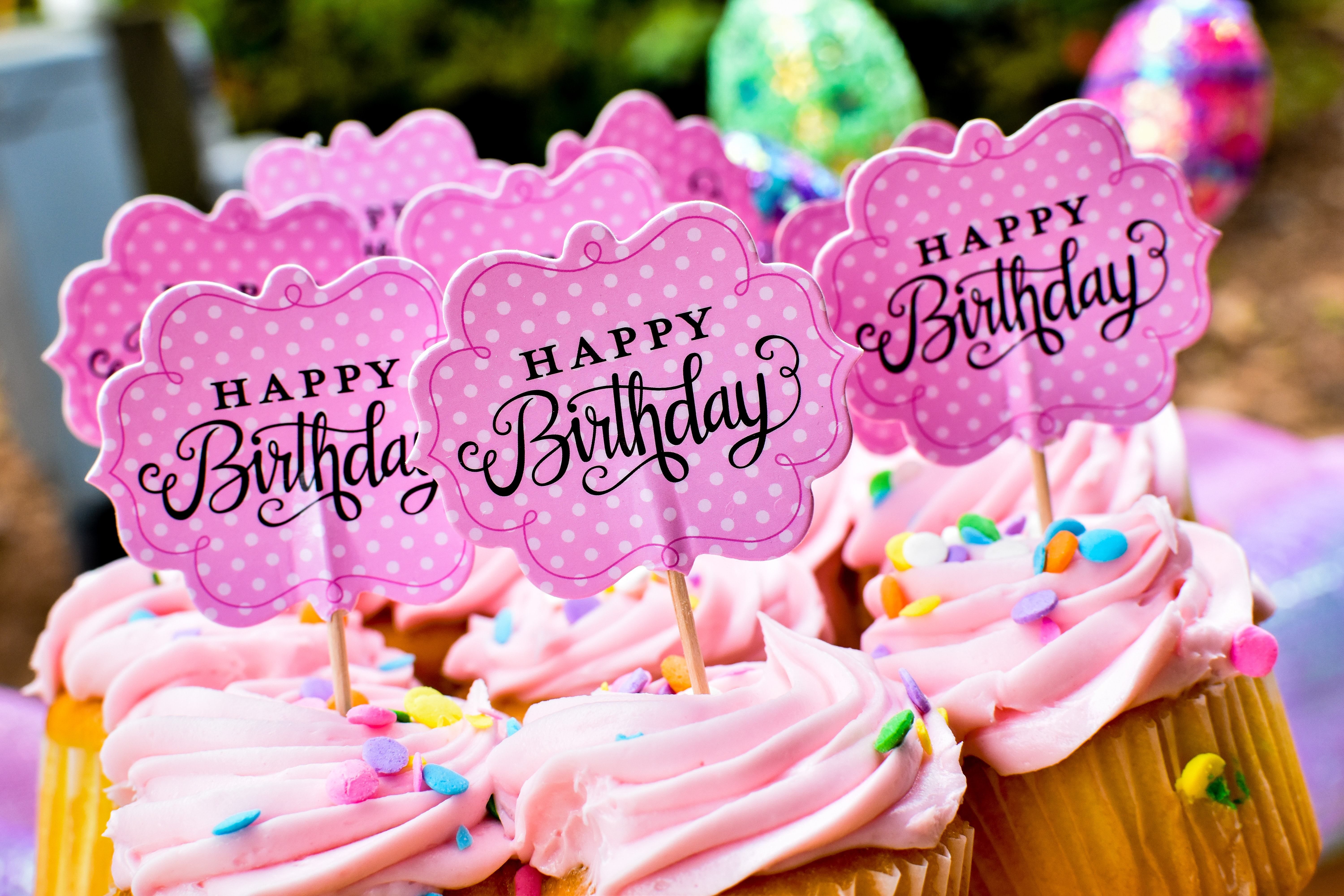 Замість Happy Birthday to You: як жителі Швеції вітають один одного з Днем народження